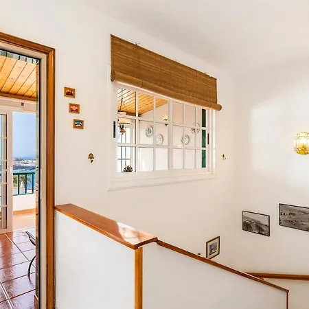 Quiet And Cozy With Ocean View Lejlighed